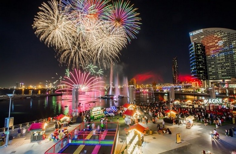 Pháo hoa và không khí Lễ hội mua sắm Dubai Shopping Festival