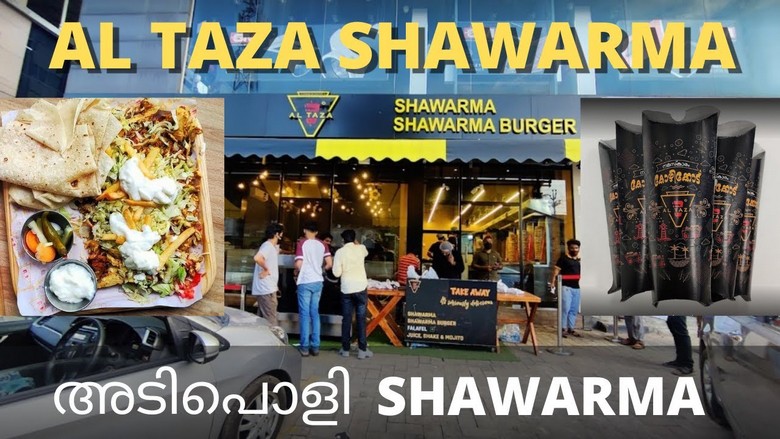 Quầy shawarma đường phố quay thịt nướng tại khu chợ Dubai