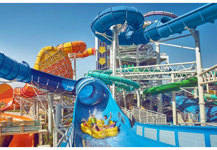 Máng trượt Shockwave cao 34 mét tại công viên Aquaventure