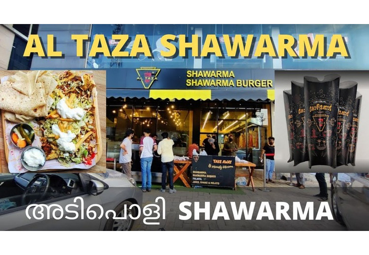 Quầy shawarma đường phố quay thịt nướng tại khu chợ Dubai