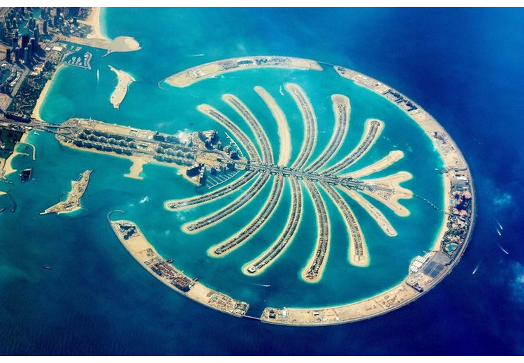 Toàn cảnh đảo cọ nhân tạo Palm Jumeirah nhìn từ trên cao